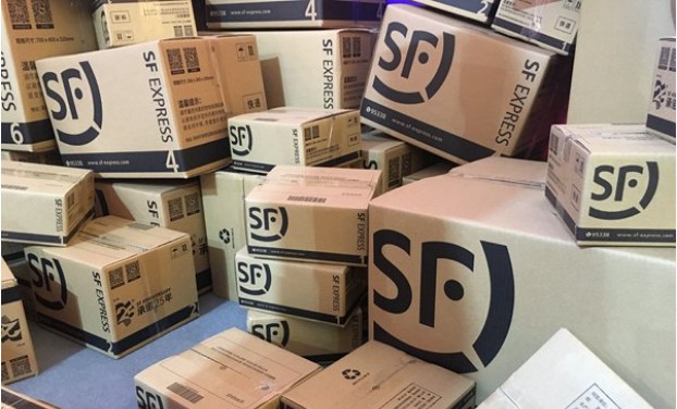 顺丰发布“关于春节高峰应对预案公告”春节高峰期酌情收取资源调节费用