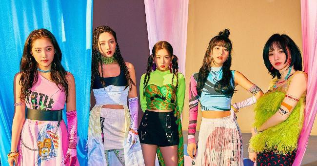 《人气歌谣》Red Velvet凭著改版专辑主打歌“PSYcho”连续3周拿下冠军 《人气歌谣》Red Velvet凭著改版专辑主打歌“PSYcho”连续3周拿下冠军