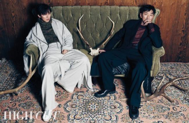 《The Closet》主演河正宇与金南佶携手为某杂志最新一期拍摄时装写真照