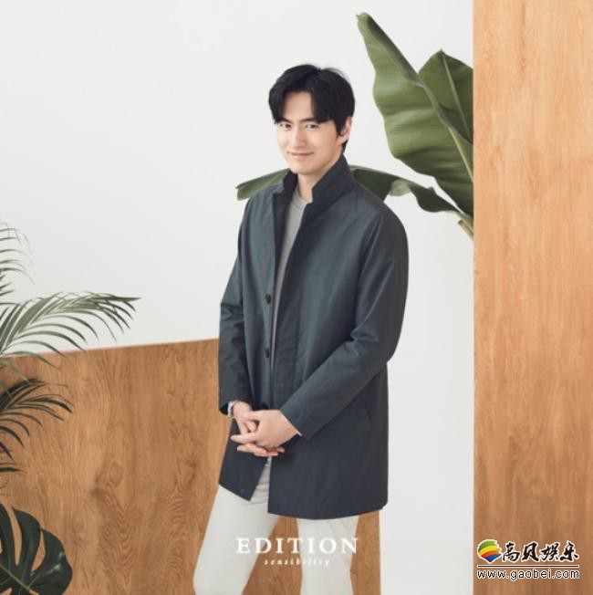 李阵郁为代言男装品牌拍摄最新宣传照，熟男气场扑面而来，吸引粉丝眼光
