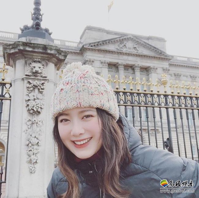 去往英国留学的韩国女艺人具惠善近日发布了一组她在伦敦街头拍摄的照片