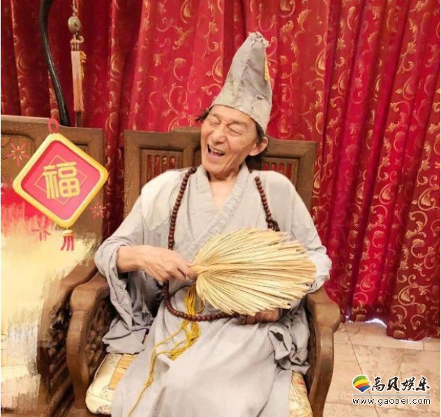 游本昌老师分享视频为抗击肺炎疫情祈福加油，盛赞医护人员“当代济公”