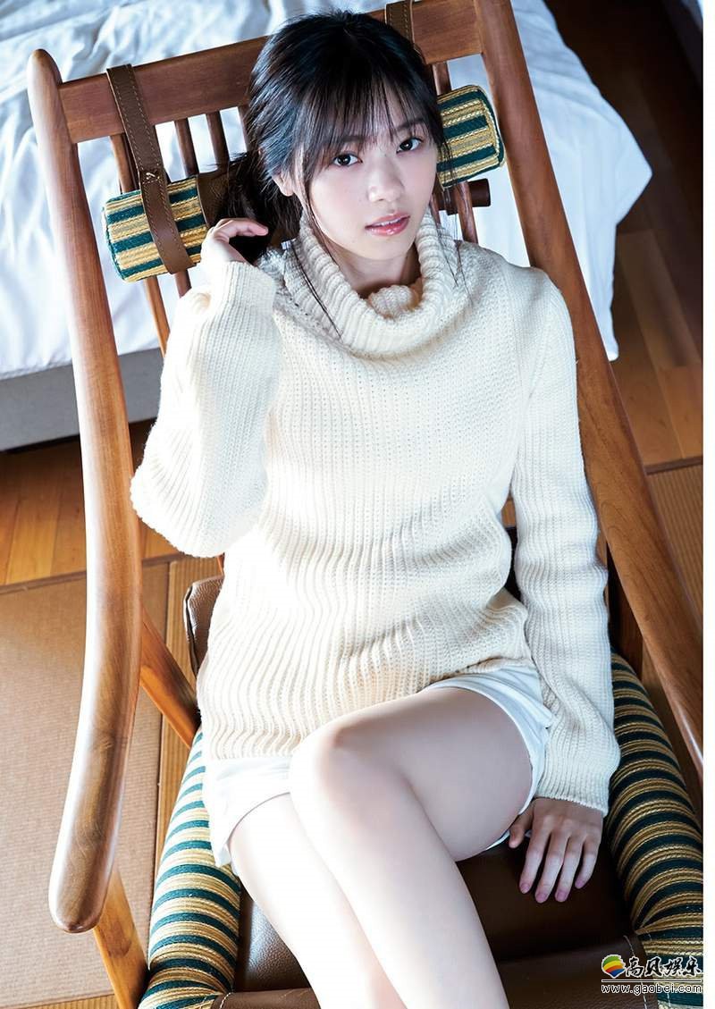 日本女子偶像团体乃木坂46前成员西野七瀬！近期登上日本最美女明星特辑
