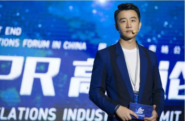 黄轩新剧《完美关系》剧中精湛自然的演技塑造角色，让大家有了追剧动力