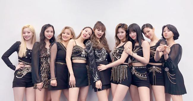 出道约四年半、在亚洲享有独特地位的TWICE，如今也要准备进军美国市场