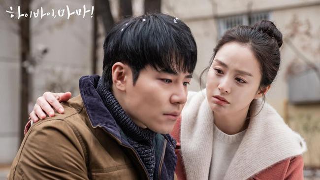 tvN温馨奇幻喜剧《Hi Bye,MaMa!》正式首播,金泰希与李奎炯携手主演 tvN温馨奇幻喜剧《Hi Bye,MaMa!》正式首播,金泰希与李奎炯携手主演