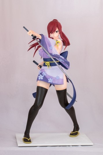 《妖精的尾巴》妖精女王艾露莎等身手办，表情、头发、黑色丝袜相当精致