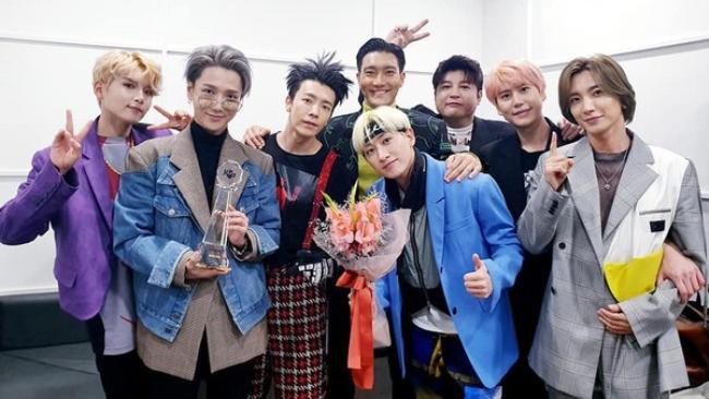 Super Junior始源直播表示“取消了《Super Show 8》中国台湾地区场”