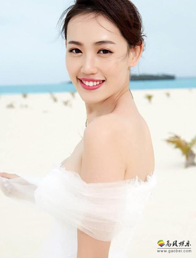 马蓉又一次晒出一段情感鸡汤视频，还在评论中吐槽王宝强，引发网友热议