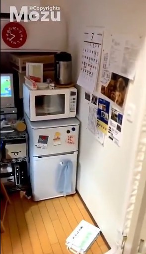 最近有位爱动手的日本小哥打造“插座秘密基地”便在全球社交网络上走红