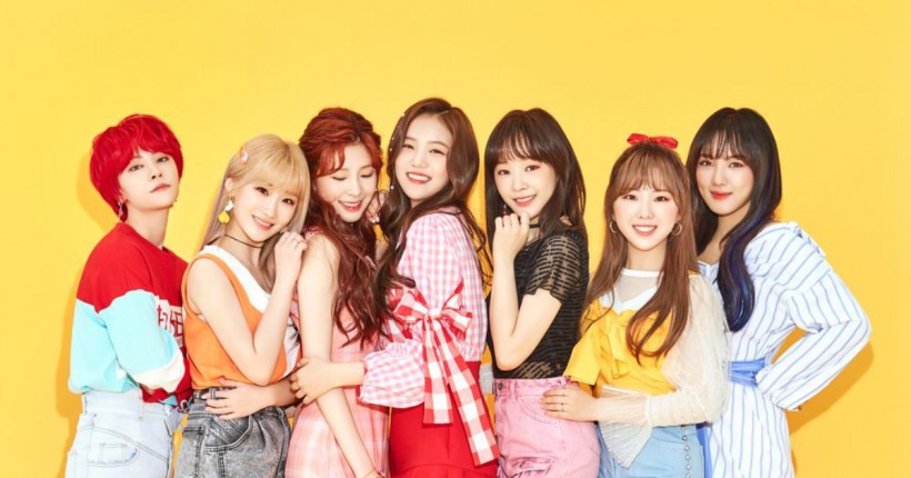 GWSN(公园少女)哪一年推出？组合成员由几位组成？团队名称有何含义？