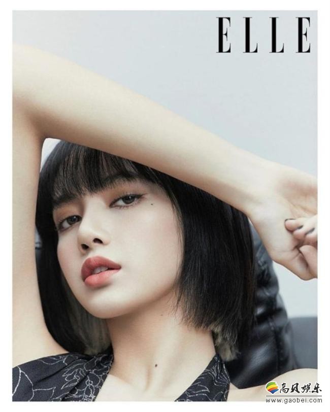 BLACKPINK成员LISA发布她为中国某杂志拍摄照片，吸引广大粉丝们目光