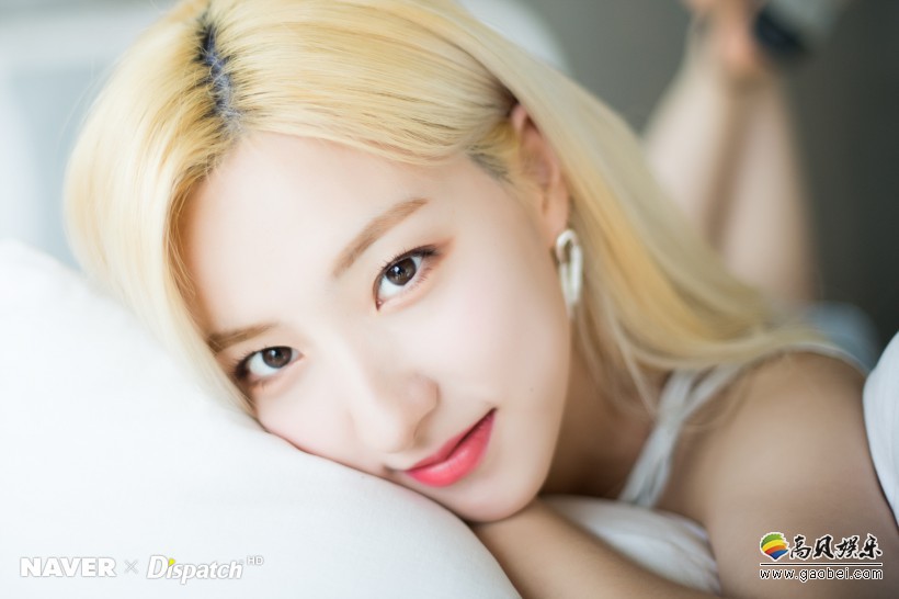 孙周延在哪年以哪个女团成员身份出道？她的艺名叫什么？个人魅力如何？