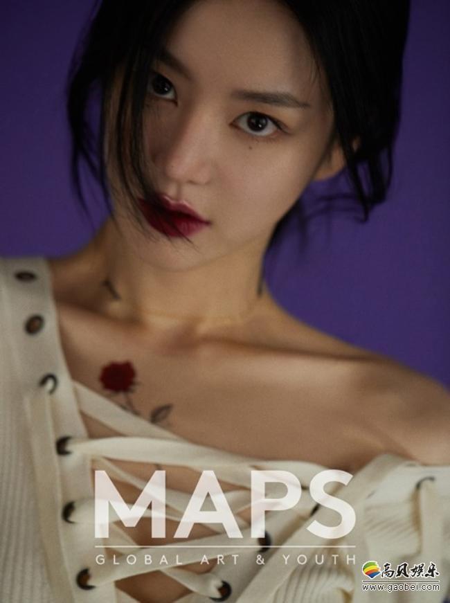 李侑菲近日为某杂志最新一期拍摄写真照，魅惑性感风格吸引粉丝们的眼球