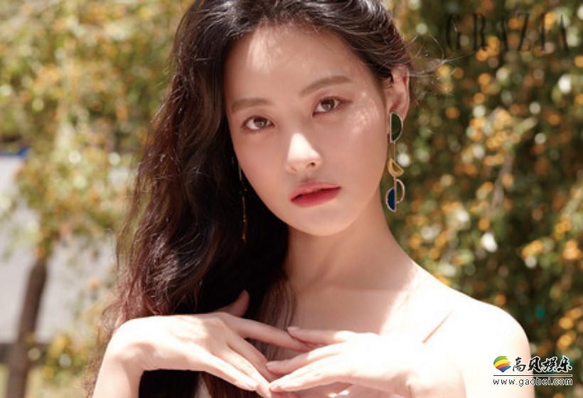吴涟序哪年跟随组合以歌手身份正式出道？何时出演青春喜剧转型为演员？