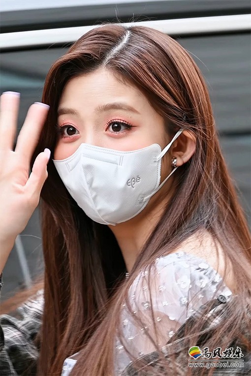 Cherry Bullet 饭拍秀 拍摄日期：20220318【6合集 1.70 GB】