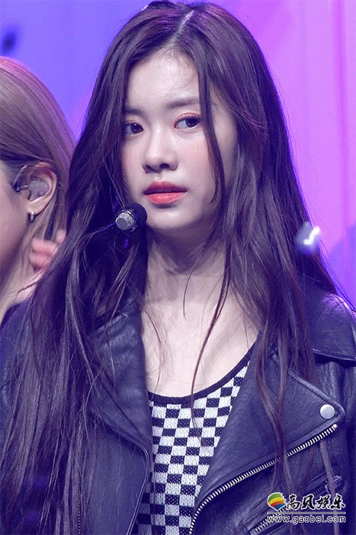 LE SSERAFIM 饭拍秀 拍摄日期：20220505【17合集 7.34 GB】