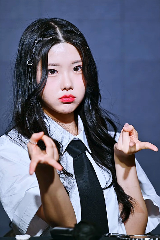 搜索:s-饭拍视频-高贝娱乐