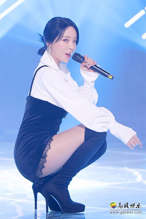 Hong Jin Young 饭拍秀 拍摄日期：20221204【5合集 1.94 GB】