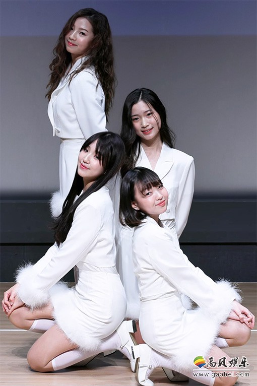 VITAMIN 饭拍秀 拍摄日期：20221217【3合集 2.11 GB】