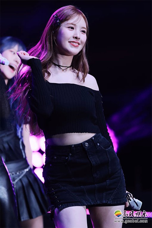 WEEEKLY 饭拍秀 拍摄日期：20240525【16合集 11.2 GB】