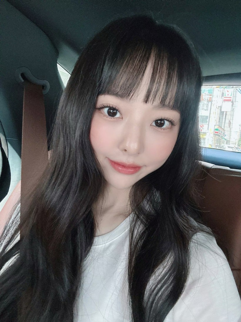 ViVi黄珈熙隶属哪个唱跳女团成员？她是谁的粉丝所以选择前往韩国发展？