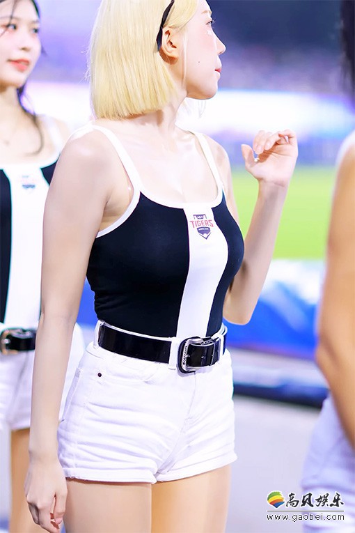 啦啦队 饭拍秀 [ID137787版本]【20合集 766 MB】