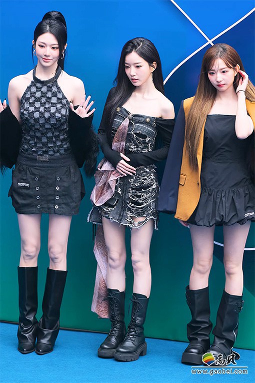 tripleS 韩国女团高清视频 拍摄日期：20260204【2合集 407 MB】